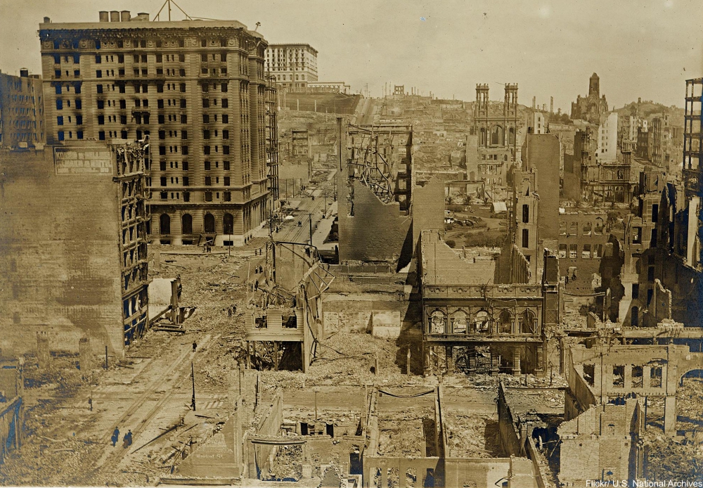 The Aftermath of the 1906 Earthquake in Photos