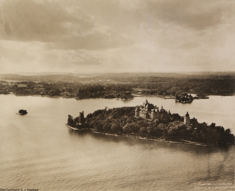 The Wonders of 1000 Islands