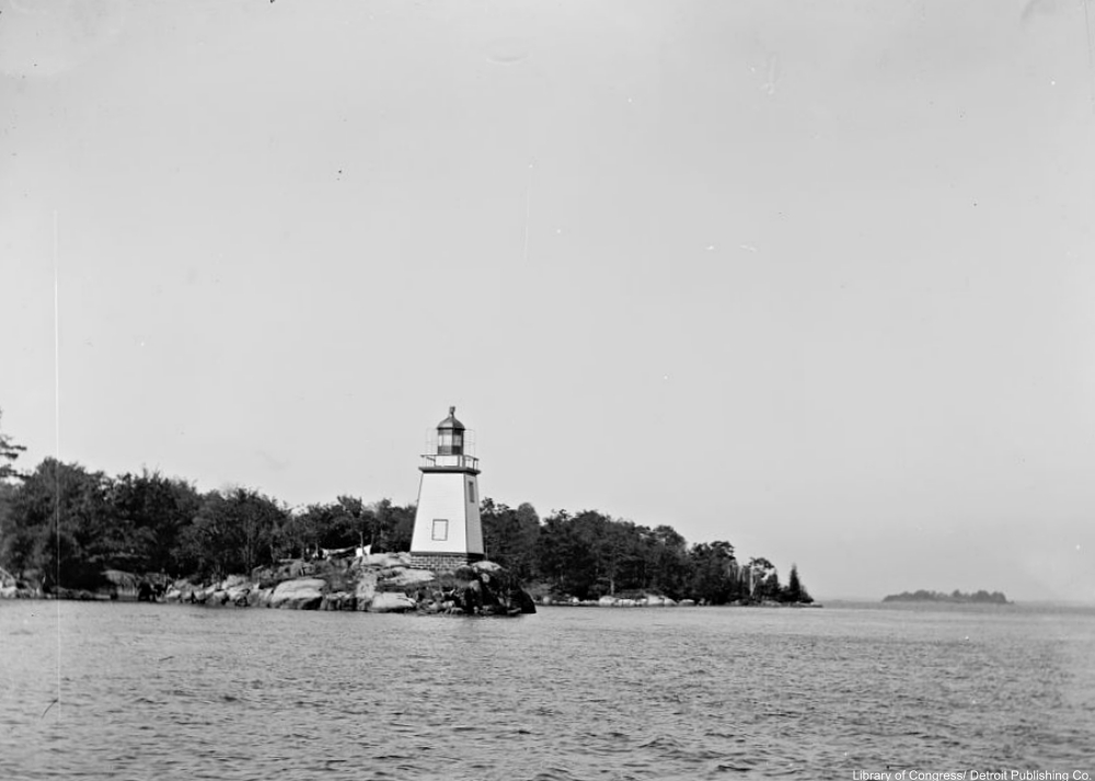 The Wonders of 1000 Islands