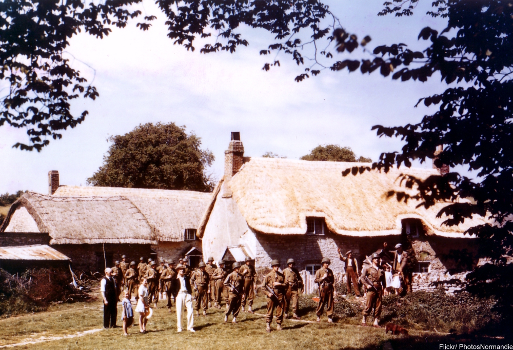 World War II in Stunning Color Photographs
