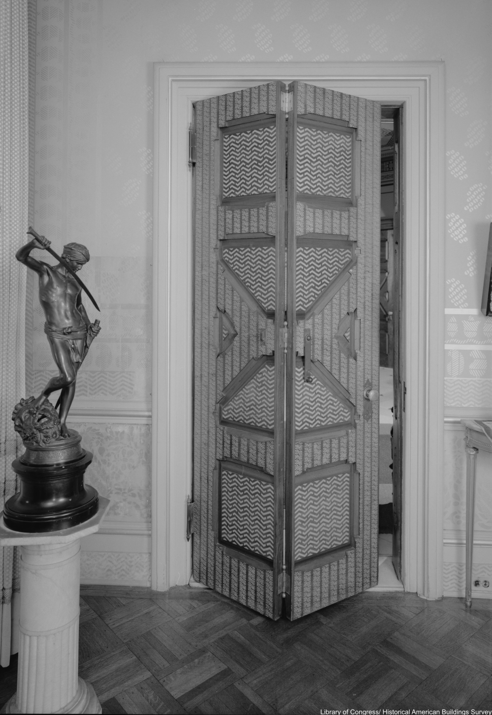 A Detailed Look Inside Mark the Hartford Home of Mark Twain