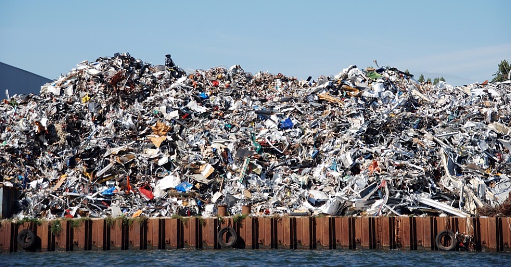 Metal Recycling Demolition Old Waste Iron Reuse