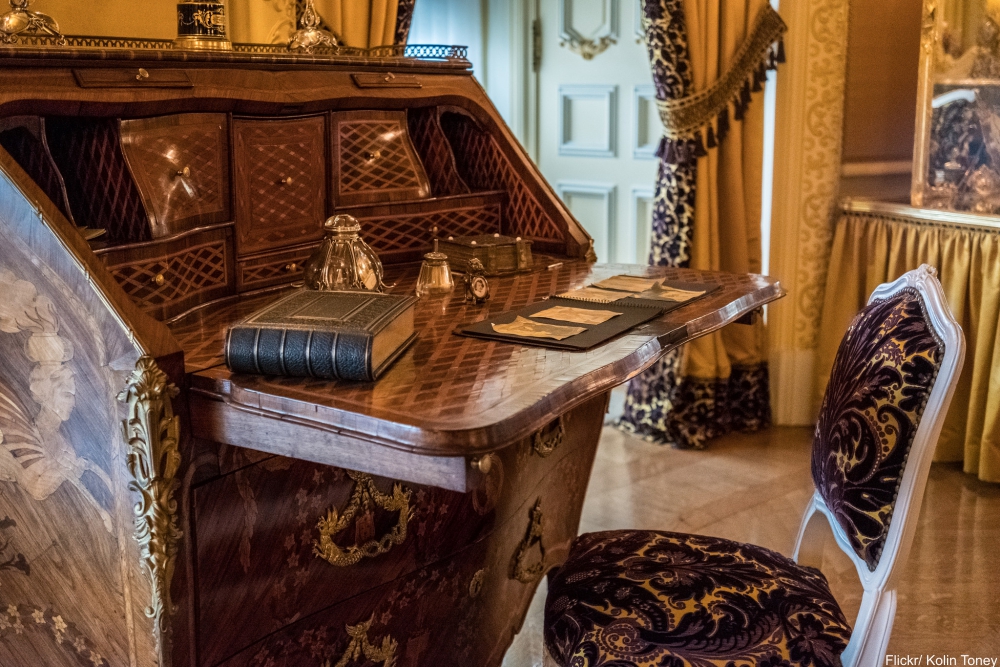 See Inside the Charming and Massive Biltmore Estate- bedroom