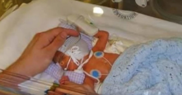 Source: YouTube/SlideShow ForFun Kian as a baby.