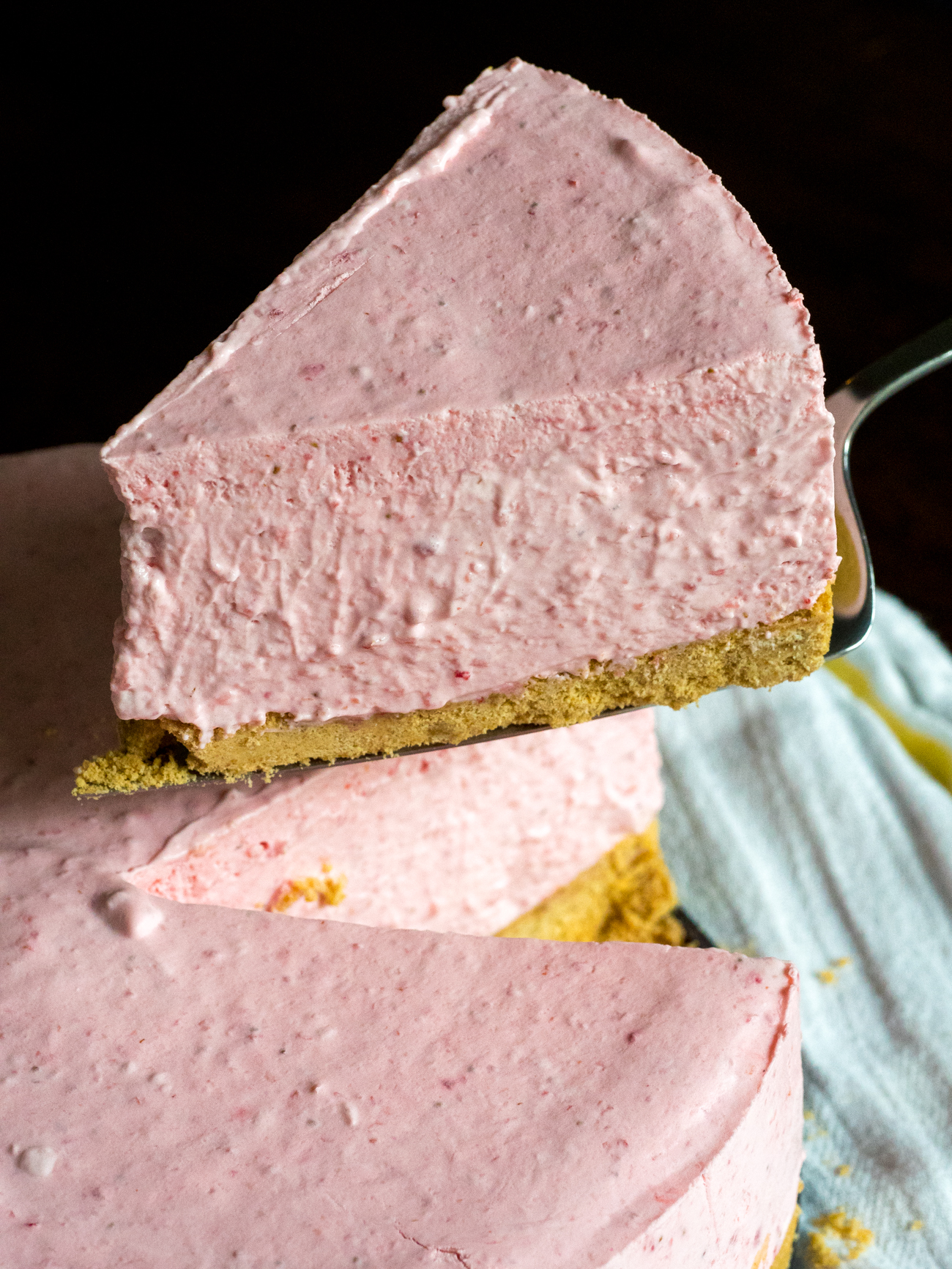No-Bake Strawberry Cheesecake 4