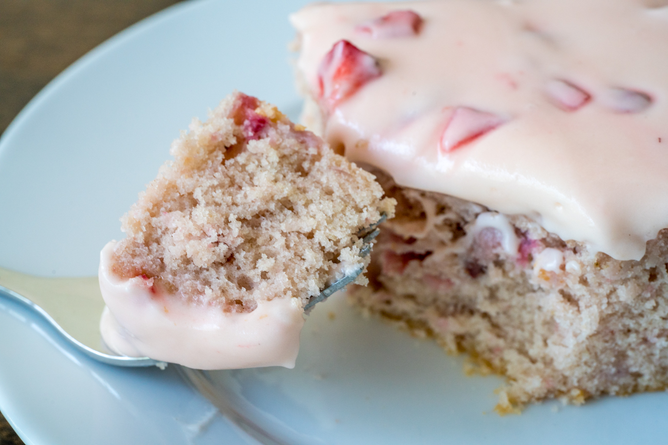 Strawberry Sheet Cake12