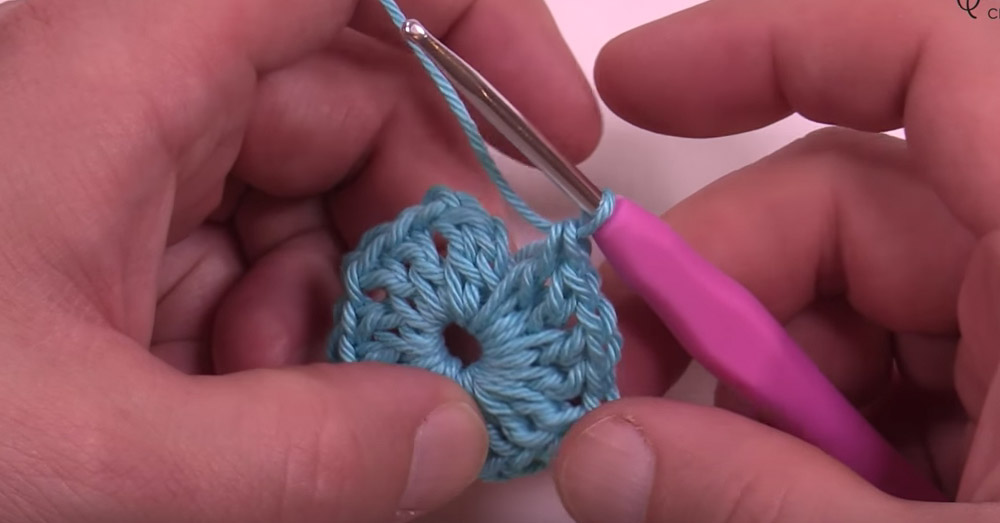 pinwheel crochet 2