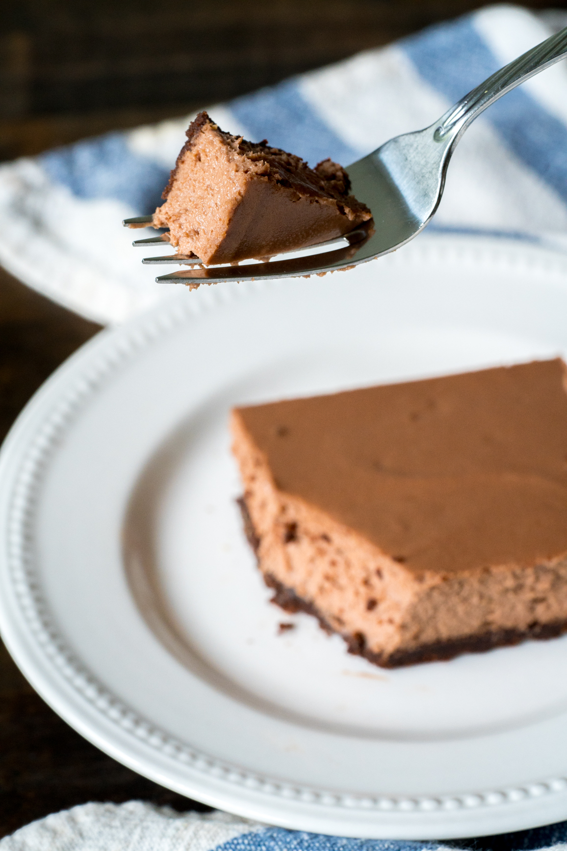 Chocolate Cheesecake Bars 9