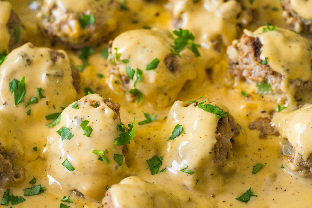 Phill Cheesesteak Meatballs Horizontial (5 of 6)