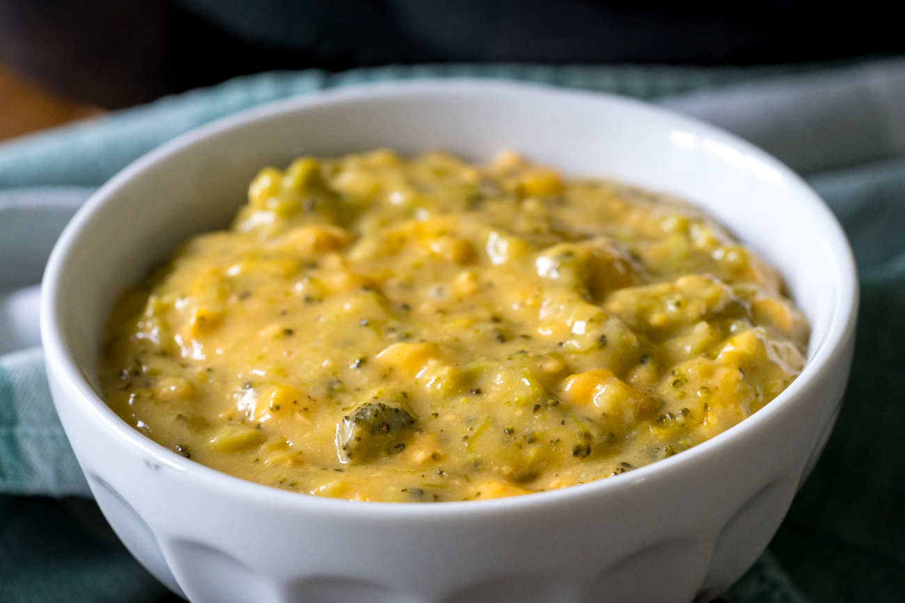 Slow Cooker Cheesy Corn and Broccoli 7