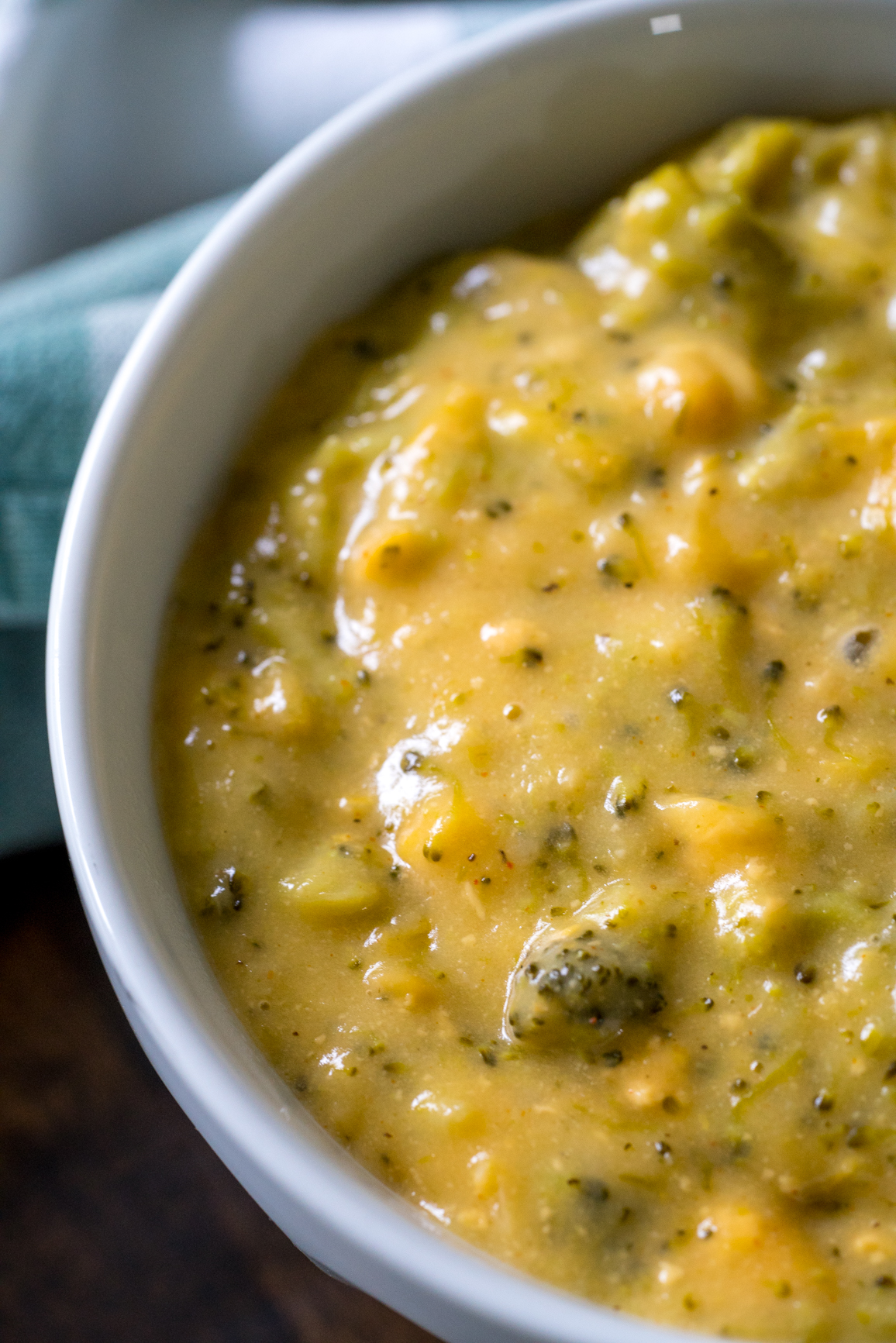 Slow Cooker Cheesy Corn and Broccoli 8