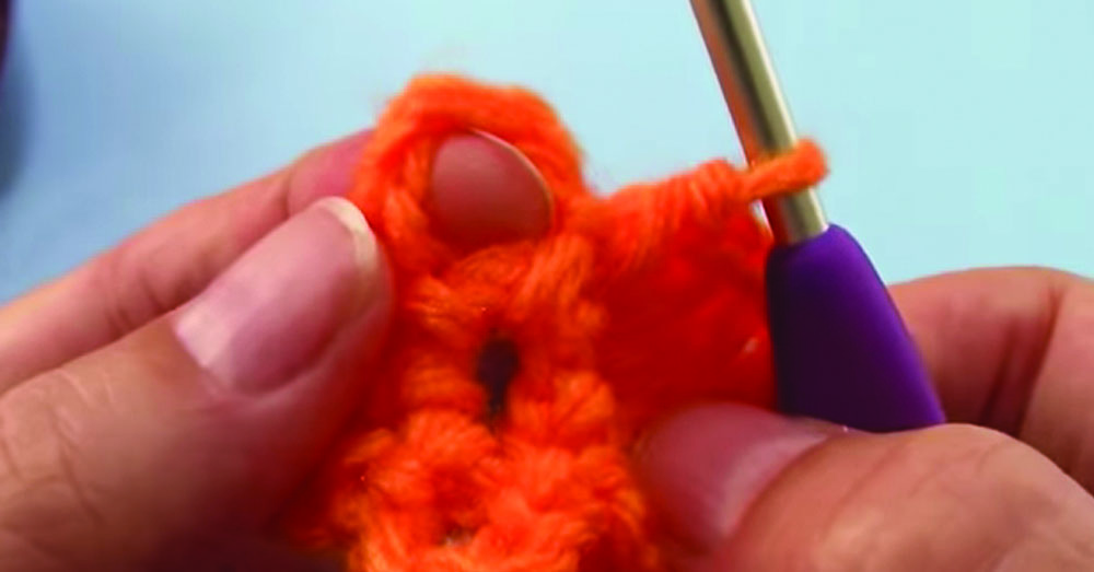 crochet flower 3