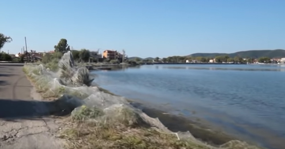 Source: YouTube/Giannis Giannakopoulos The coarstline of Aitoliko.