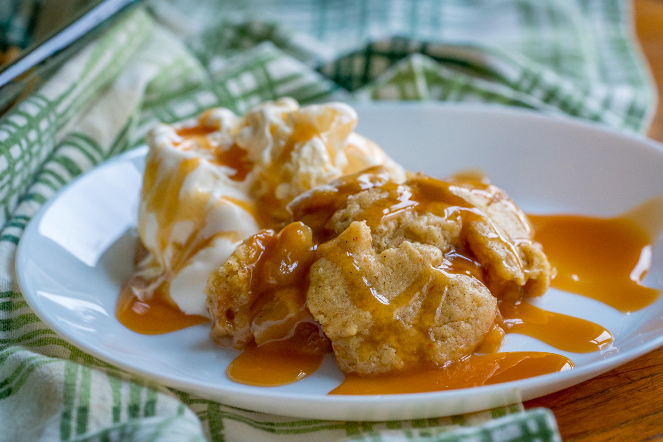 218Caramel Apple Dump Cake