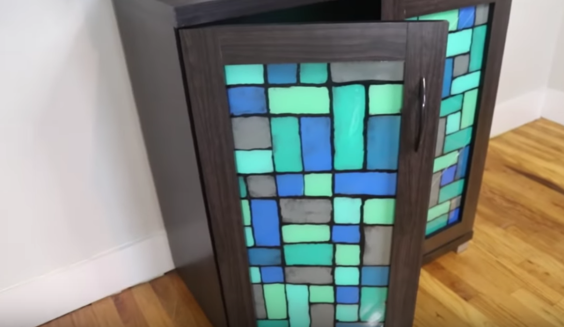 How To Make Faux Stained Glass With… Elmer’s Glue? Crafty House