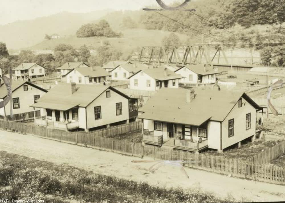 Photos from Inside the Homes of Coal Miners Nearly 100 Years Ago