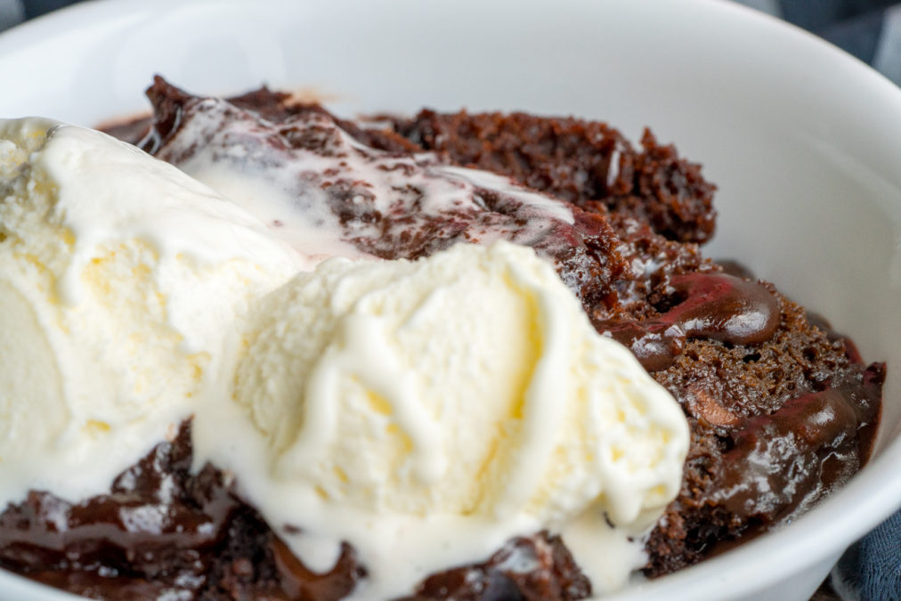 Slow Cooker Chocolate Lava Cake Cooking Panda