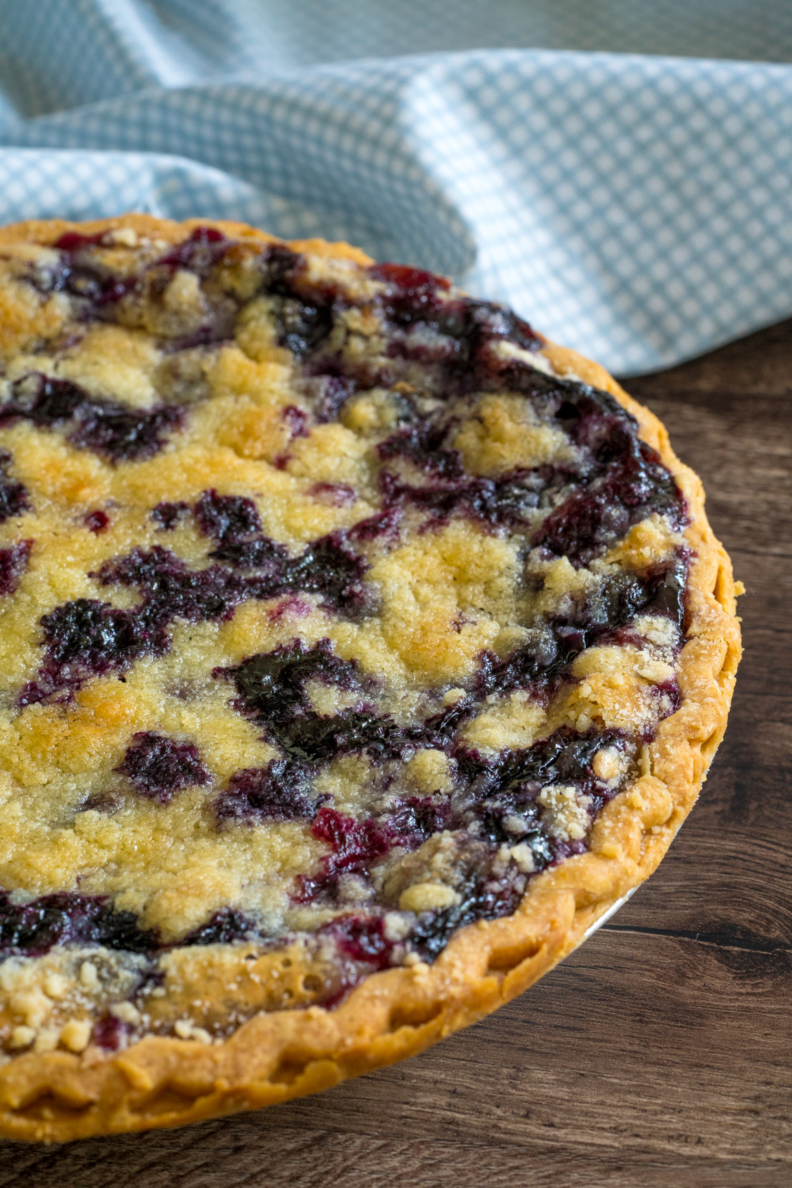 Sour Cream Blueberry Pie 12 Tomatoes