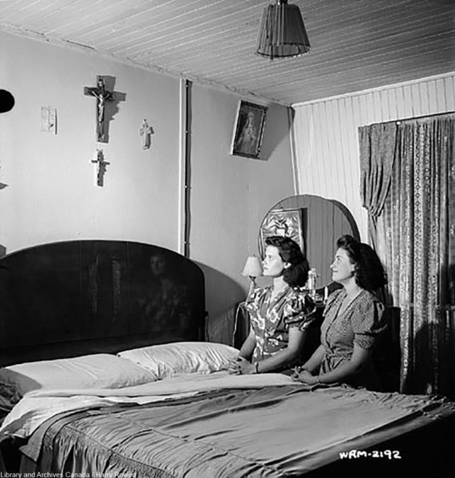 Did Couples Really Sleep in Separate Beds in the Old Days? Dusty Old