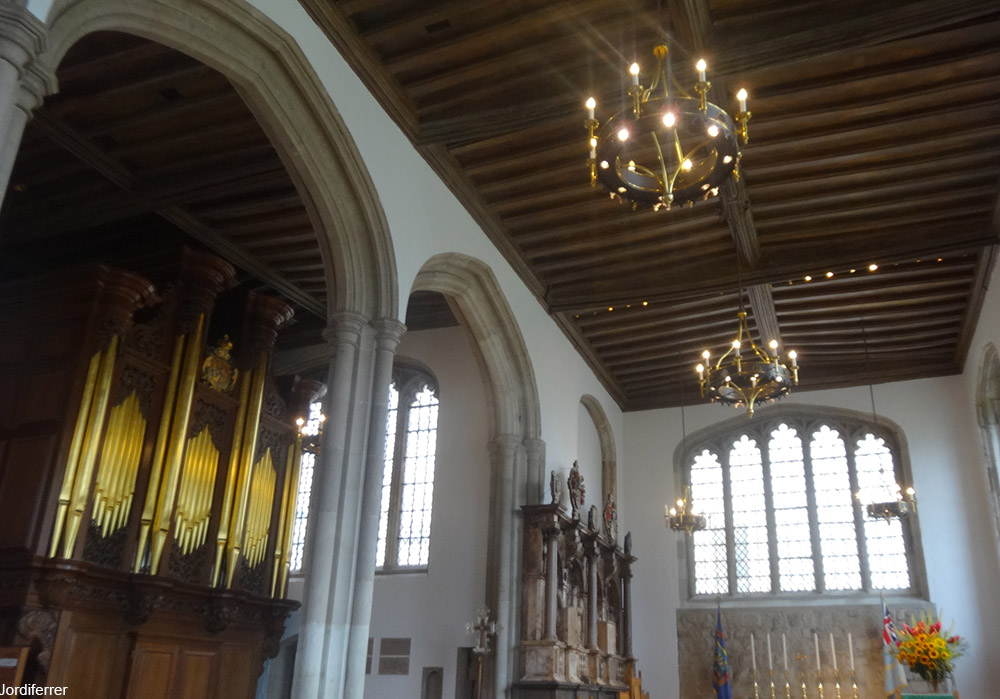 Inside the the Chapel of St Peter ad Vincula