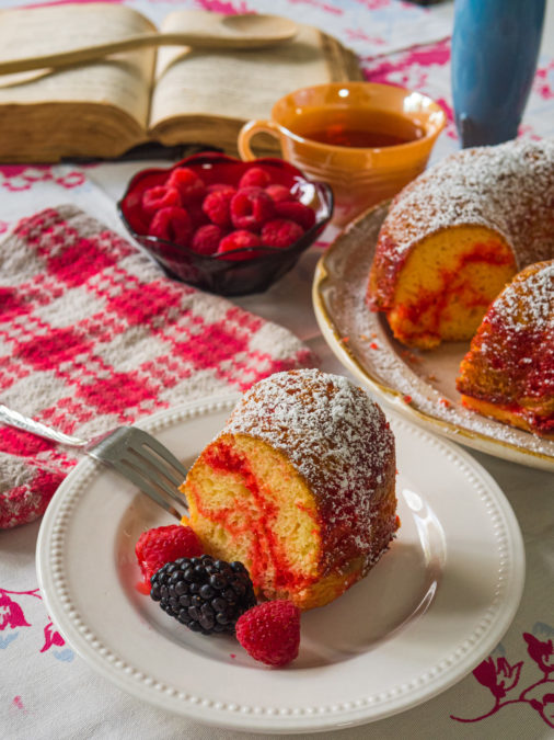 Ruby Slipper Cake Cooking Panda