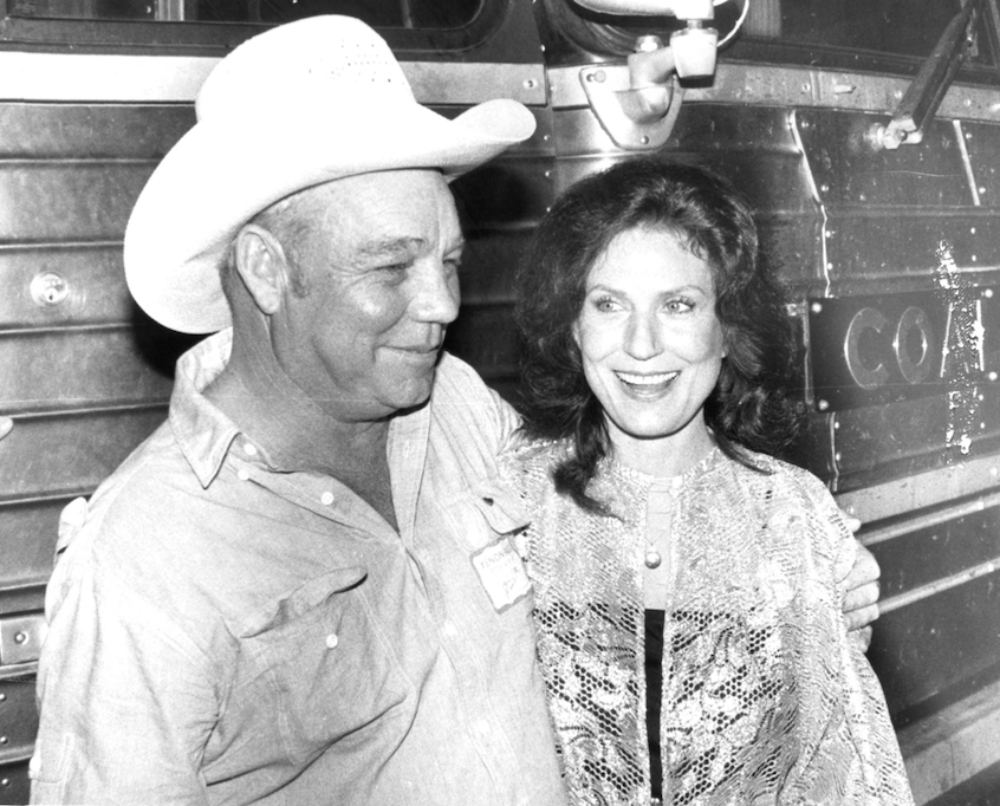 Loretta Lynn and her husband, Oliver Vanetta Lynn