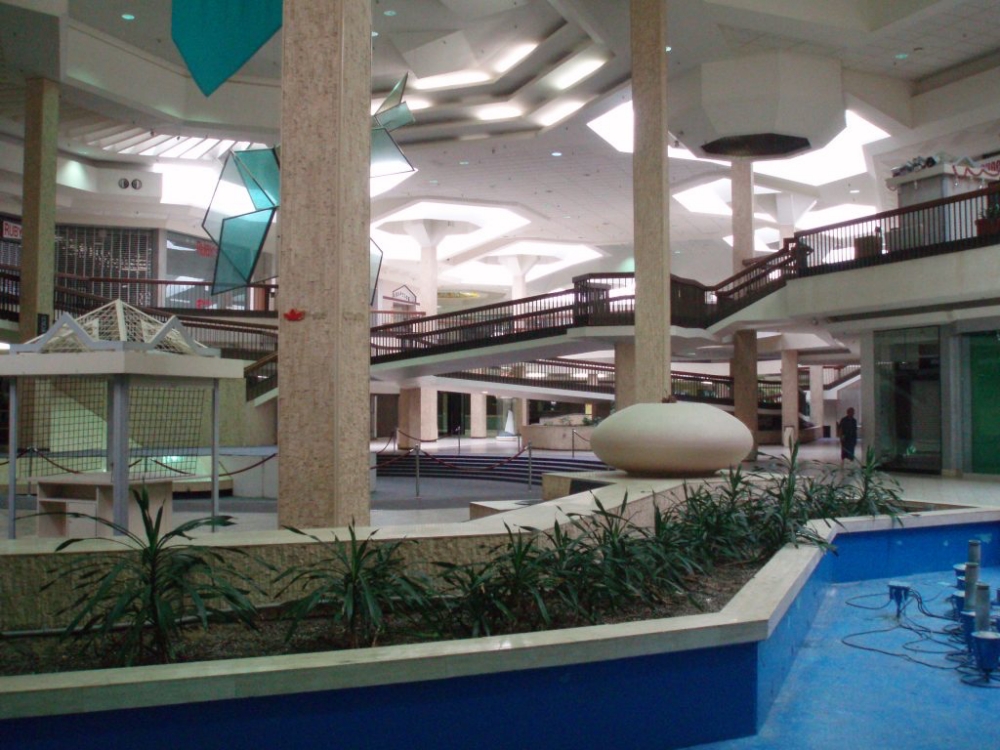 Randall Park Mall in Ohio