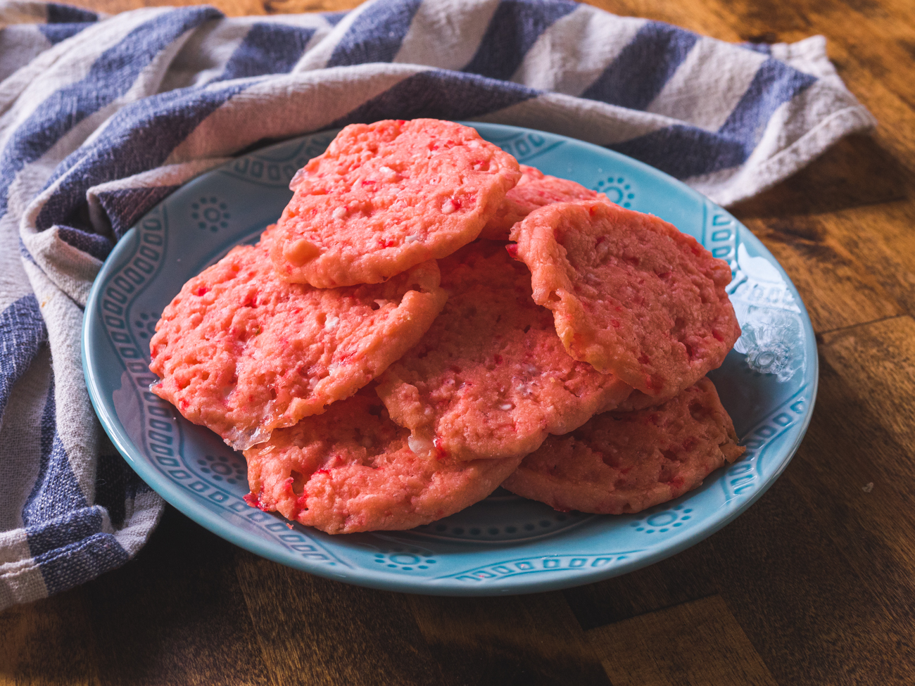 Peppermint Shortbread Cookies