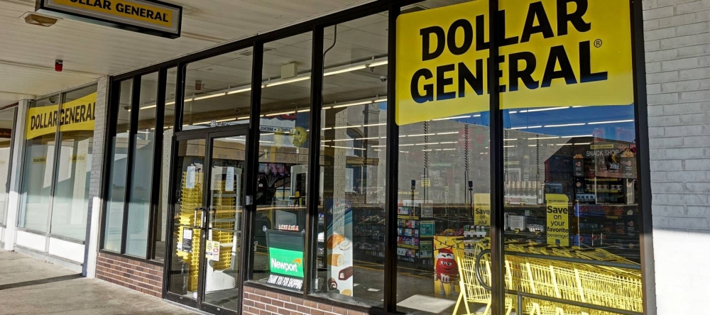Dollar General Storefront
