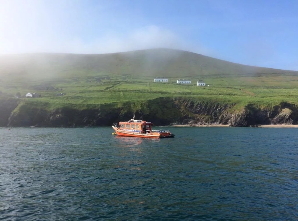great blasket island views boat