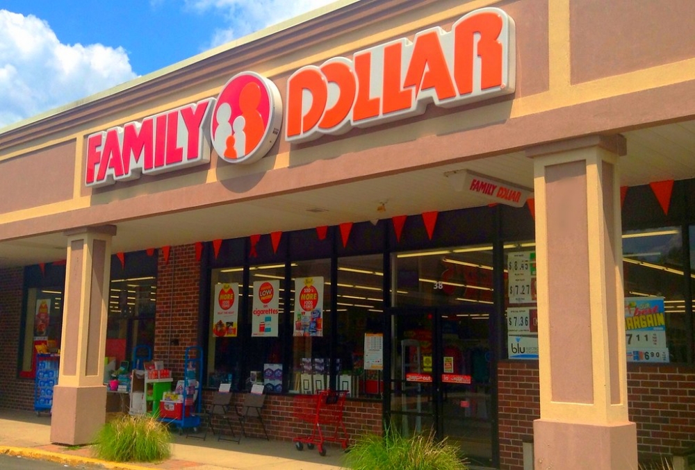 Family Dollar store exterior
