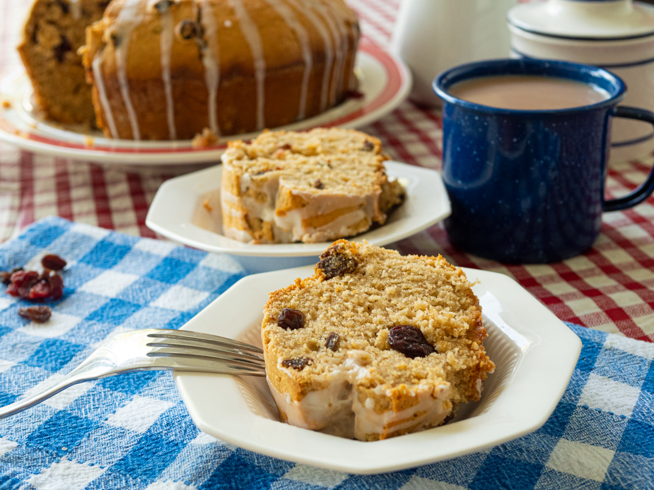 election cake served with tea