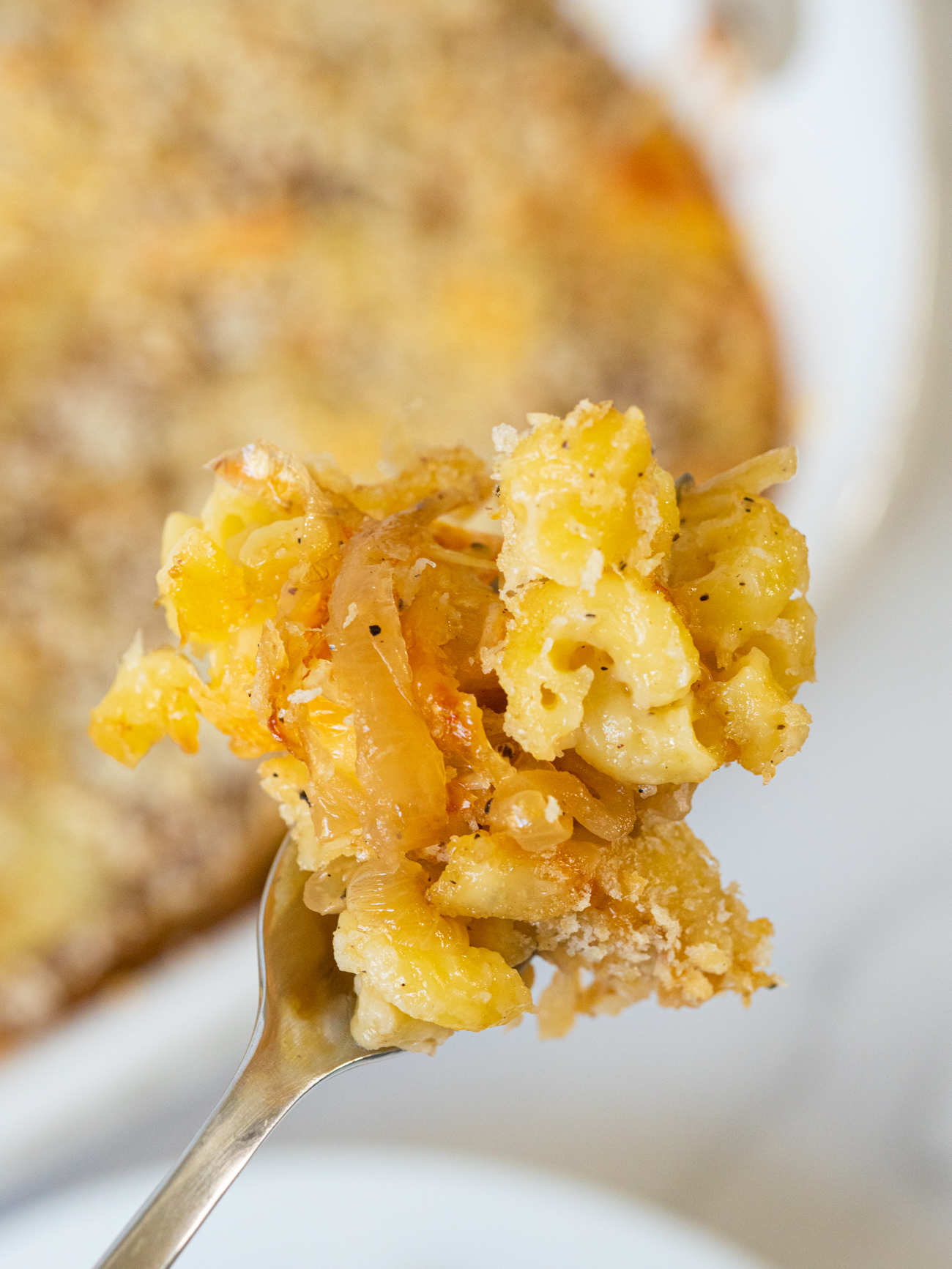 French Onion Mac and Cheese Live Play Eat