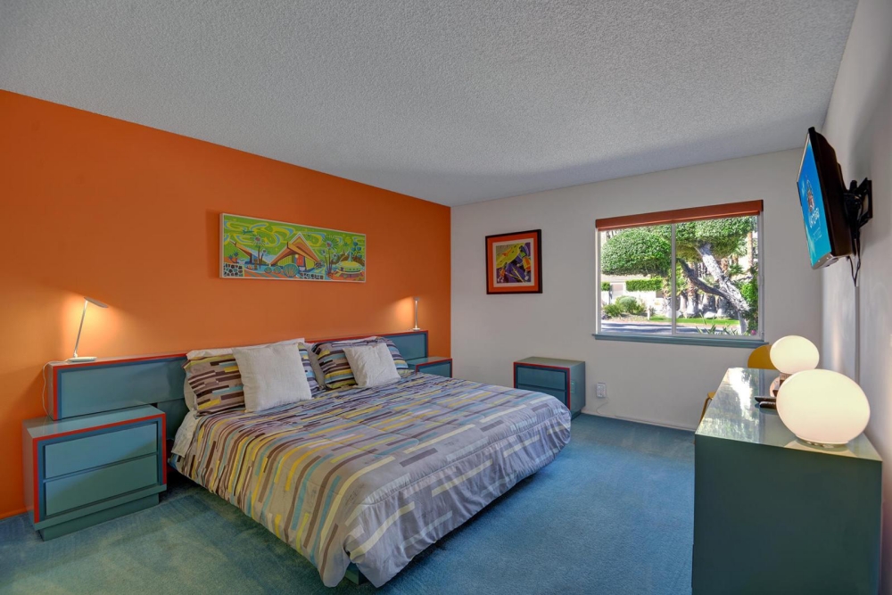 Walt Disney’s “Technicolor Dream Home” Is On the Market The Good Old Days