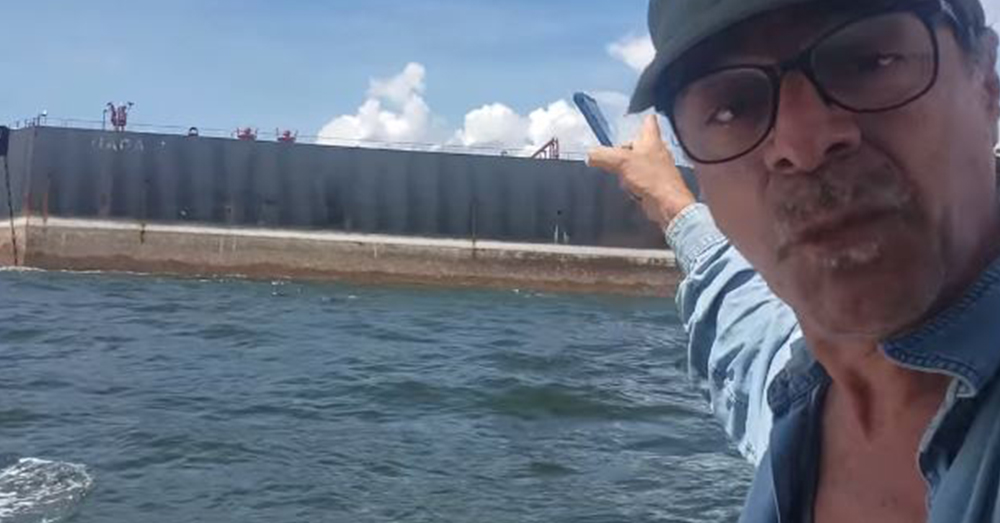 Gary Aboud, Corporate Secretary of Fishermen and Friends of the Sea, is calling on governments to assist in rescuing the stranded ship.